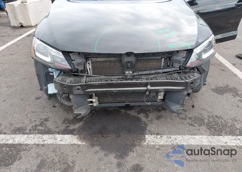 2016 Volkswagen Jetta 2.0T Gli Se/2.0T Gli Sel z USA, uszkodzony, nr VIN 3VW4T7AJ6GM404577